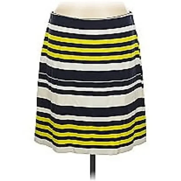 Ann Taylor Size 8 Casual skirt - Picture 1 of 4